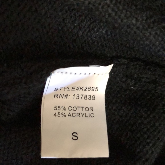 Charlotte Russe black open knit V-Neck sweater - Picture 7 of 7